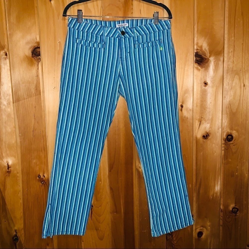 Abercrombie & Fitch vintage blue striped crop jeans size 4